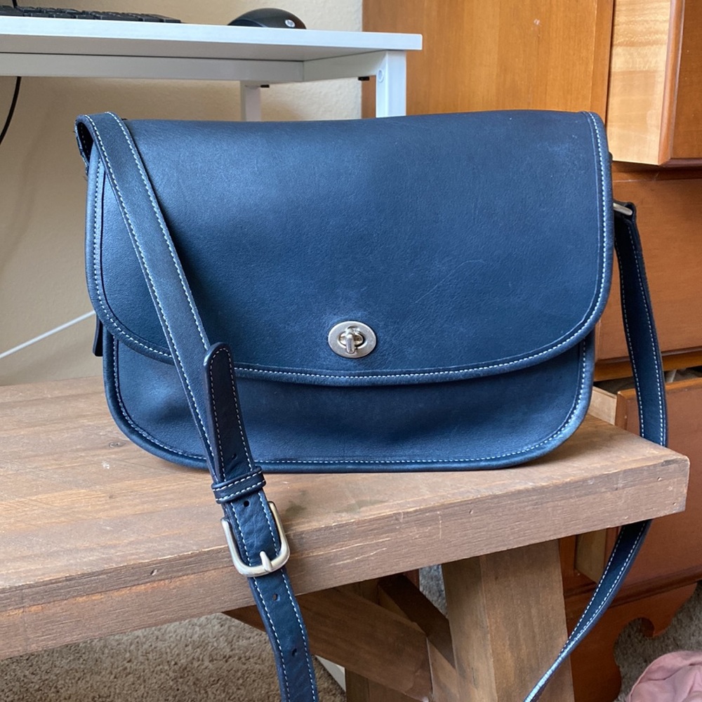 Vintage Coach City Bag - Rare Color